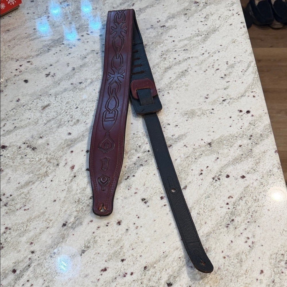 Elegant Black and Brown Leather Guitar strap